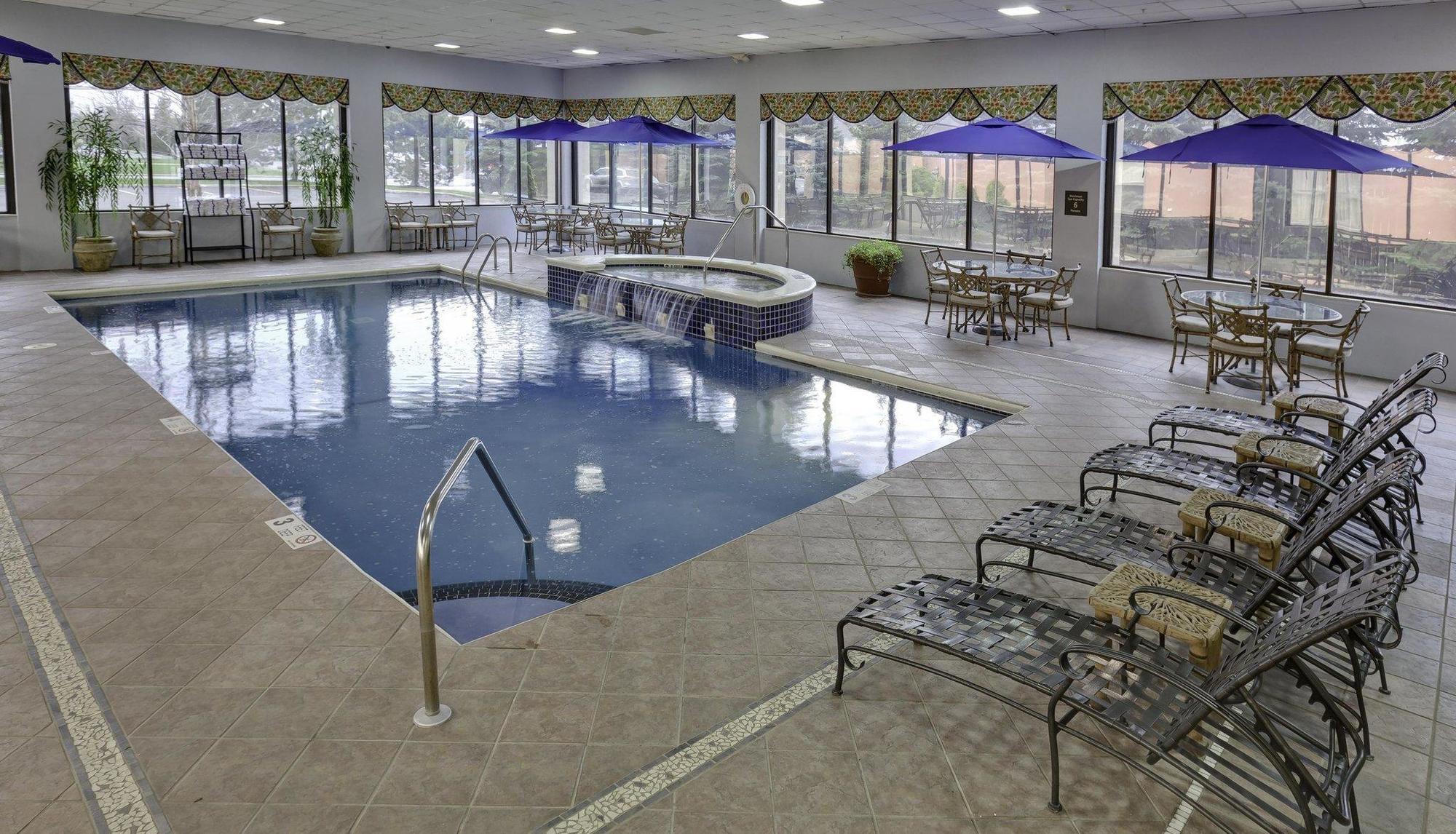 Hampton Inn Buffalo-Airport Galleria Mall Cheektowaga Exterior foto